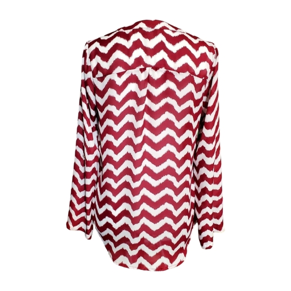 Charming Charlie Tunic Maroon/White - Picture 3 of 3